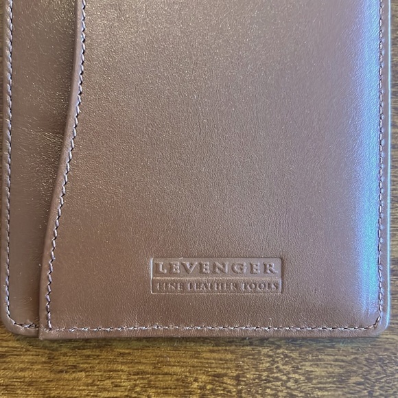 Levenger Shirt Pocket Briefcase - Saddle Color - Picture 3 of 6